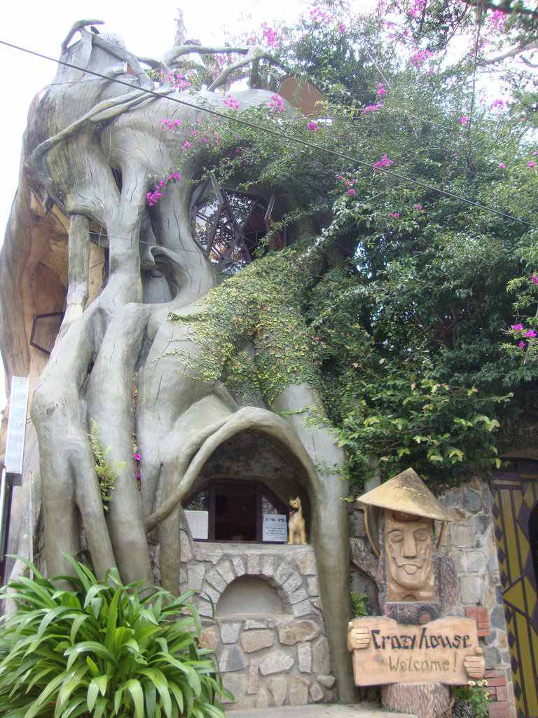 A casa maluca do Vietnã 105090crazy house Hang Nga guesthouse vietnam 20 | Bizarro | arquitetura, bizarro, curioso, incrível, maluco